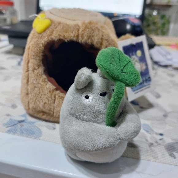 My Neighbor Totoro Mon Voisin Totoro Tree Trunk Plush Sun Arrow Plush Toy - Picture 2 of 12